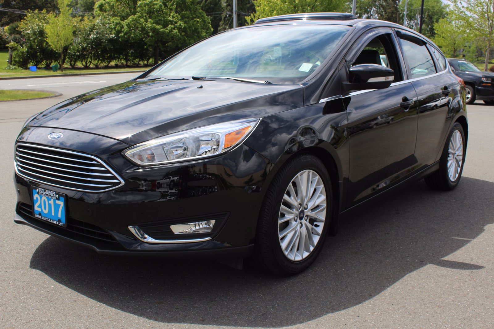 Pre-Owned 2017 Ford Focus Titanium Hatchback in Duncan #224285H ...