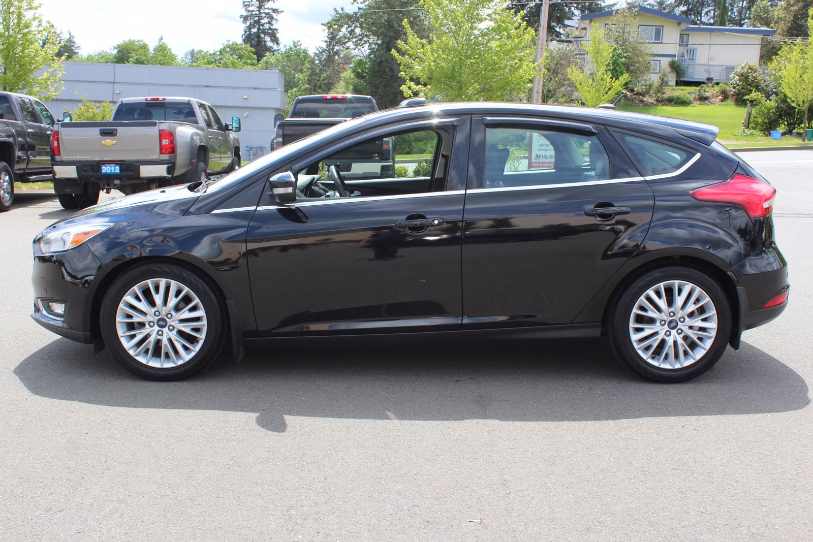 Pre-Owned 2017 Ford Focus Titanium Hatchback in Duncan #224285H ...