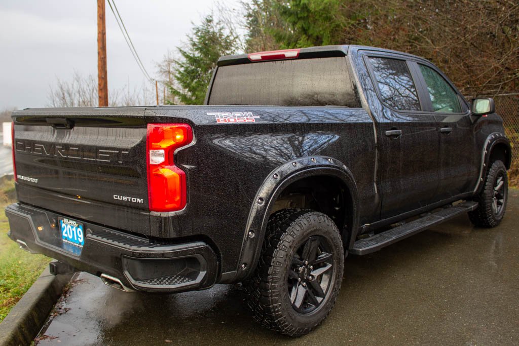 Pre Owned 2019 Chevrolet Silverado 1500 Custom Trail Boss Fender